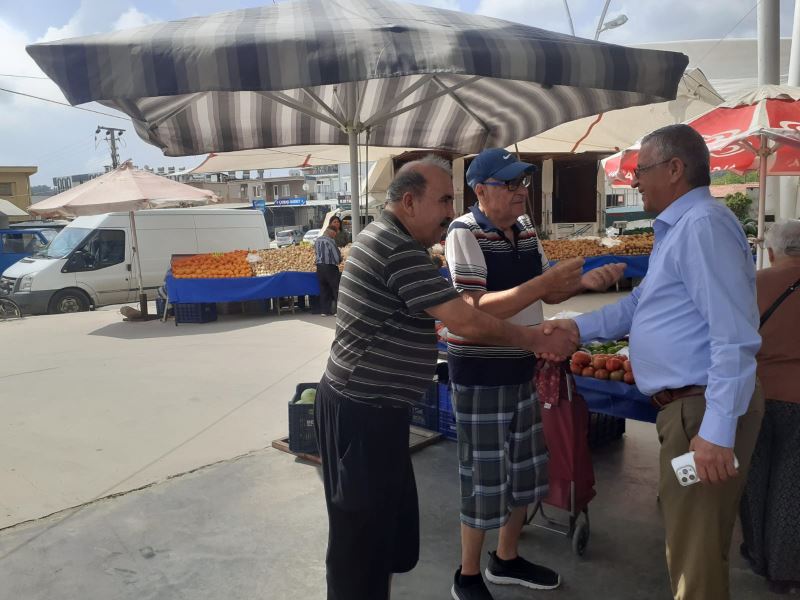 Başkan Topaloğlu Kuzdere pazarında