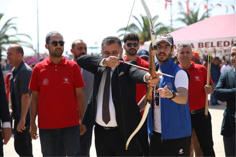 ALANYA’DA 19 MAYIS KUTLAMALARI COŞKUYLA BAŞLADI