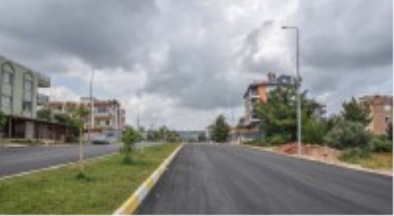 Varsak Aydoğmuş’un yolları da güzelleşiyor