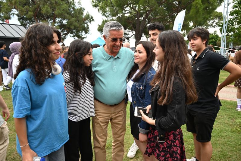 Sınav öncesi öğrencilere motivasyon yemeği