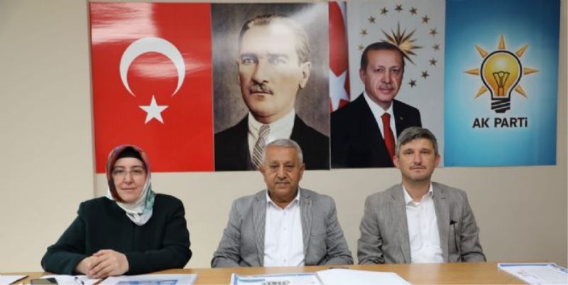 ZEYBEK BAŞKAN AK PARTİ KADIN KOLLARI TOPLANTISINA KATILDI