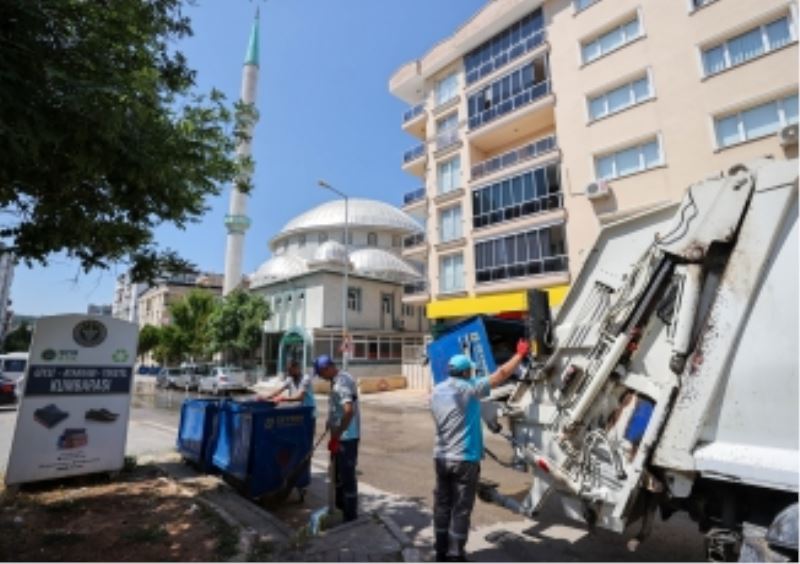 Buca’da temizlik ve denetimler tam gaz sürüyor