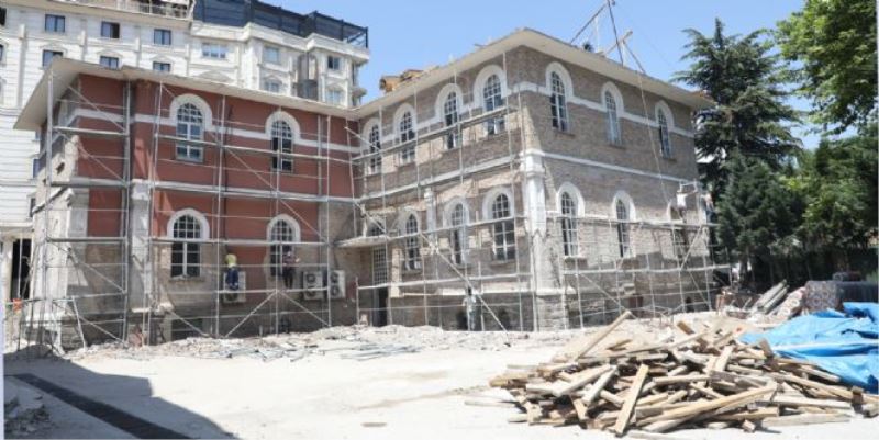 120 YILLIK TARİHİ YAPI RESTORE EDİLİYOR