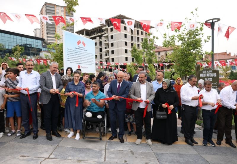 Gazi Yakup Kutman Parkı Keçiören’de açıldı