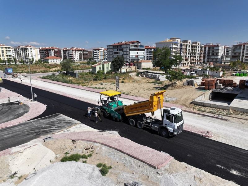 KARATAY’IN YOLLARI YENİLENİYOR