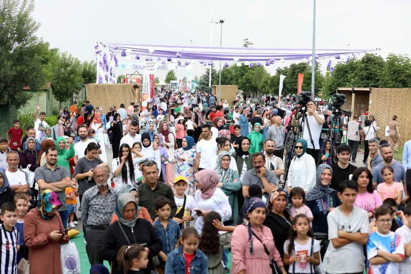 KARATAY’DA TEK NOKTADA İKİ GÜZELLİK