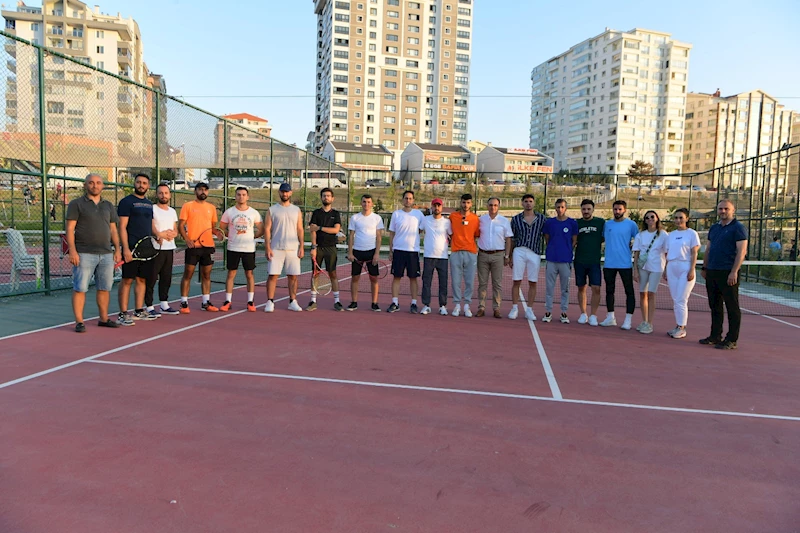 Mamak’ta Turnuva Rüzgarı Esti