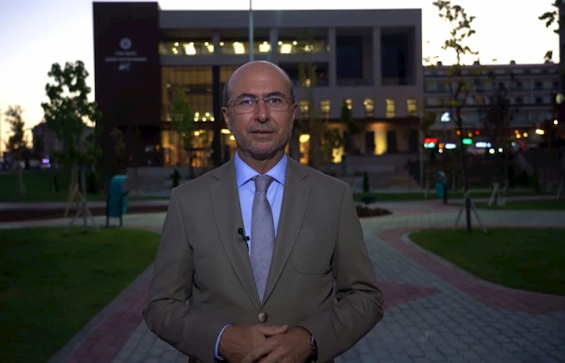 BAŞKAN PEKYATIRMACI ÖĞRENCİLERİ YİNE UNUTMADI