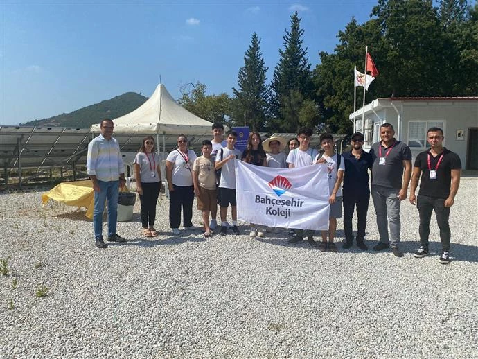 ÖĞRENCİLERDEN GES