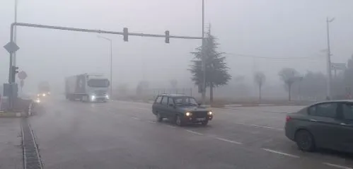 GÖZ GÖZÜ GÖRMÜYOR.. AFYONKARAHİSAR- ANTALYA KARA YOLUNDA BU SABAH