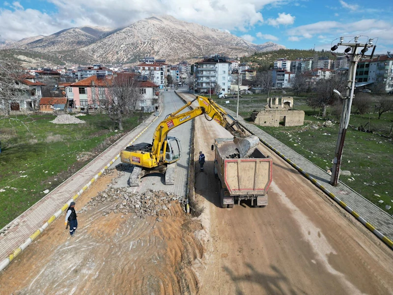 Söz Verdiğimiz Gibi  Elmalı İçin Çalışıyoruz
