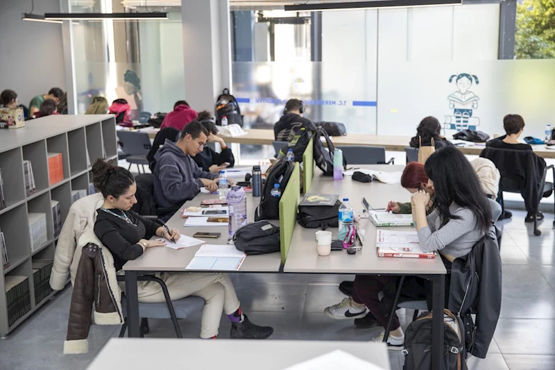 Mersin Büyükşehir’den Bir Okuma Salonu Daha