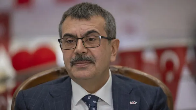 BAKAN TEKİN DUYURDU.. ‘20 BİN ÖĞRETMEN ATANACAK’