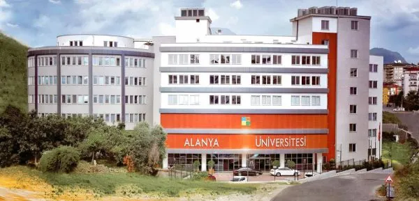 ALANYA ÜNİVERSİTESİ, YÜZDE 100 DOLULUK ORANINA ULAŞTI