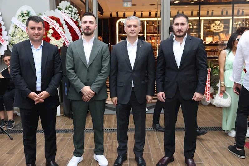 BAŞKANIMIZ FORUM AVM