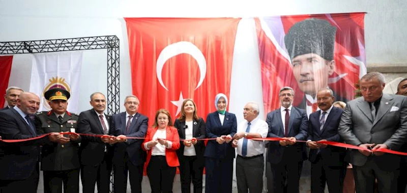 6. ETHEM TEM FOTOĞRAF YARIŞMASI SERGİSİ AÇILDI