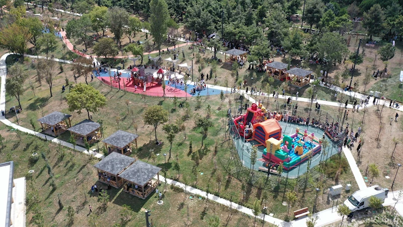 Bağcılar Millet Bahçesi Açıldı