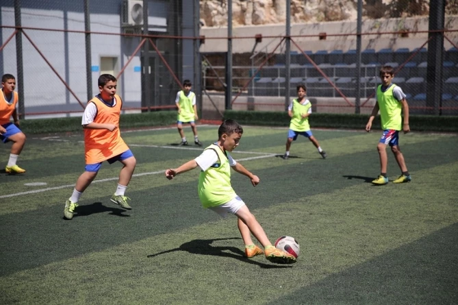 Konak’ın Spor Okullarında Kış Sezonu Başlıyor