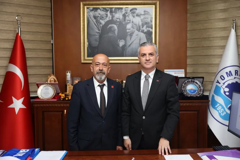 CHP Yomra İlçe Başkanı ve Yönetimi, Belediye Başkanı Mustafa Bıyık