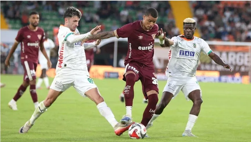 ANTALYASPOR ANTEP’TE 3-2 MAĞLUP.. ALANYA EVİNDE 1-0 GALİP