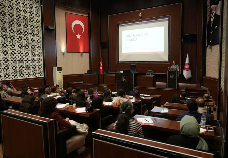 Keçiören Belediyesi Personeline Kentsel Dönüşüm Eğitimi Verildi