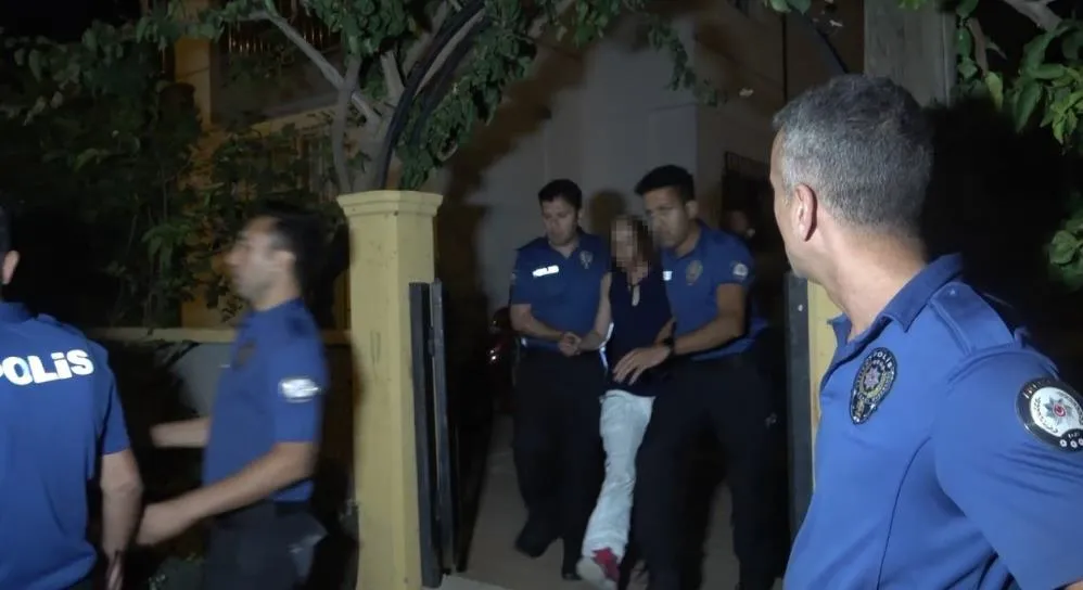 6 ÇOCUĞUN ÜZERİNE BENZİN DÖKÜP KABUS YAŞATTI.. VERİLEN KARAR ŞOKE ETTİ