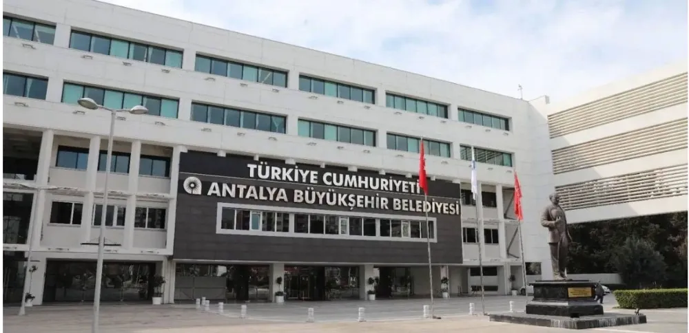 MUSTAFA GÜRBÜZ GÖREVDEN UZAKLAŞTIRILDI... YERİNE ÇİĞDEM HACIOĞLU ATANDI