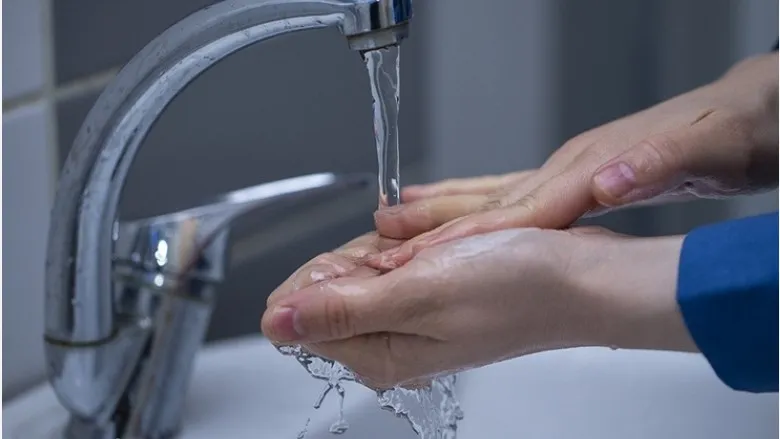 ELEKTRİĞİ SOLLADI.. ANTALYA’DA SUYA ZAM, YENİ TARİFELER AÇIKLANDI