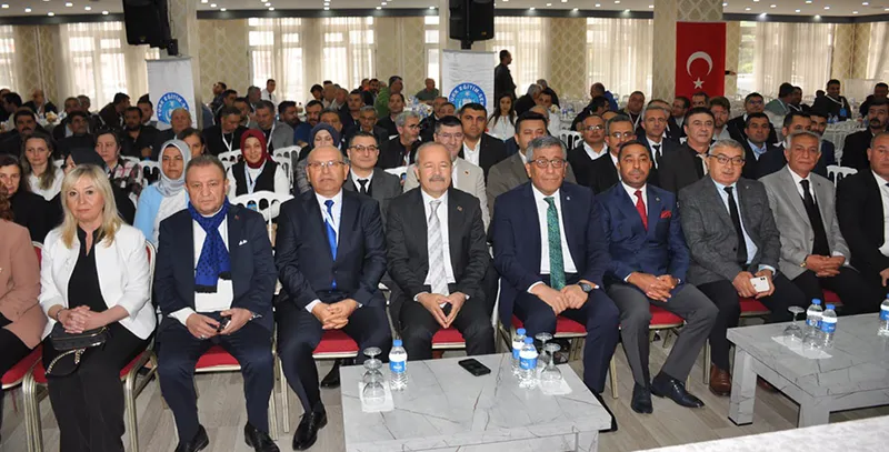 Şuhut Belediye Başkanı Özaşkın, Türk Eğitim-Sen Kongresi