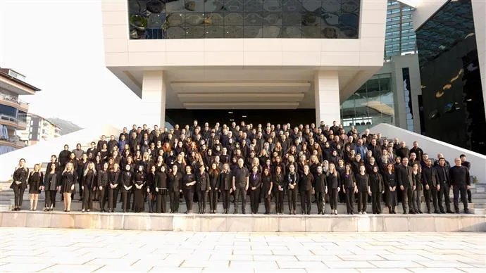 Alanya Belediyesi Personeli Kadına Şiddete Karşı Siyah Giyindi