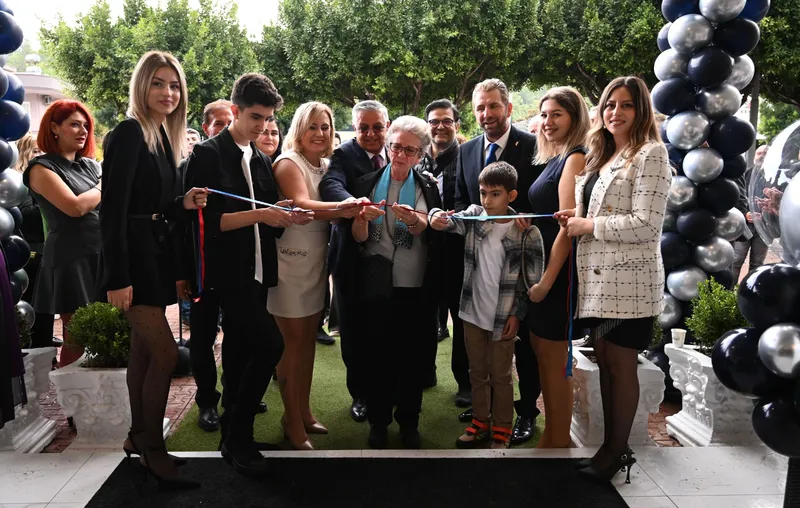 Premium Art Dental Ağız ve Diş Sağlığı Polikliniği Kemer