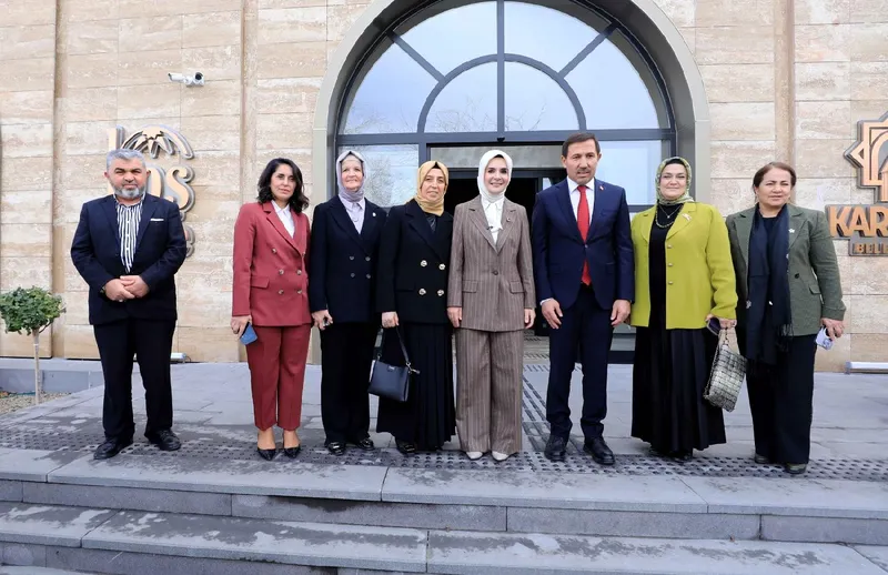 Aile ve Sosyal Hizmetler Bakanı Göktaş, Hoşkubbe Millet Kütüphanesi