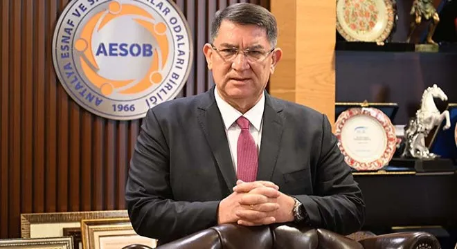 ANTALYA’DA AESOB BAŞKANI’NDAN YILBAŞI ÇAĞRISI.. ‘ALIŞVERİŞİNİZİ ESNAFTAN YAPIN’