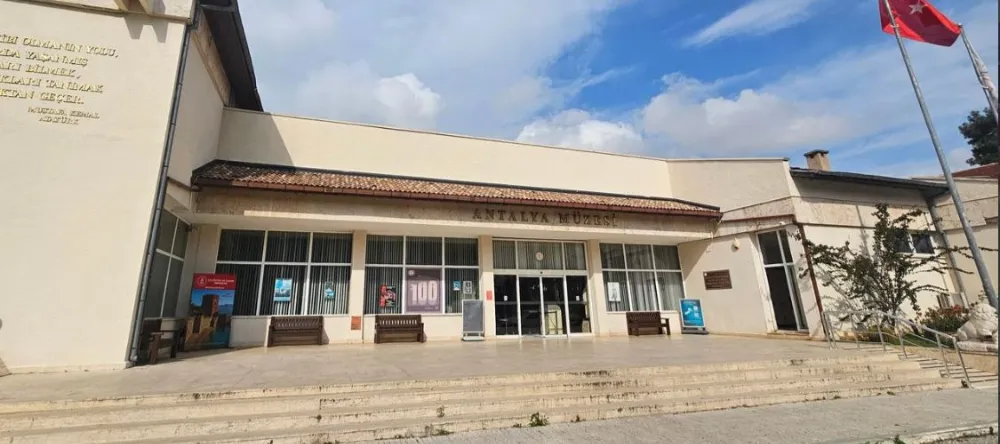 ANTALYA MÜZE BİNASI İÇİN 