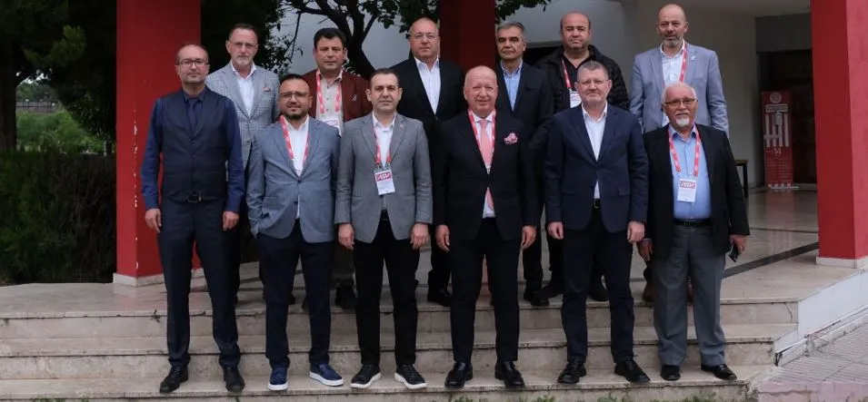 ANTALYASPOR VAKFI YENİ YÖNETİMİNİ BELİRLEDİ.. GENCER YENİDEN SEÇİLDİ