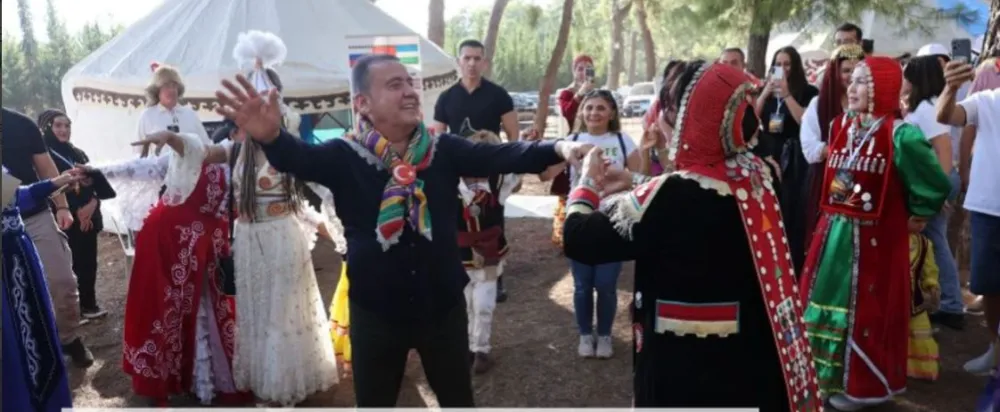 ANTALYA BÜYÜKŞEHİR.. ULAŞIMDA PERSONELE TASARRUF FESTİVALE 520 UÇAK BİLETİ