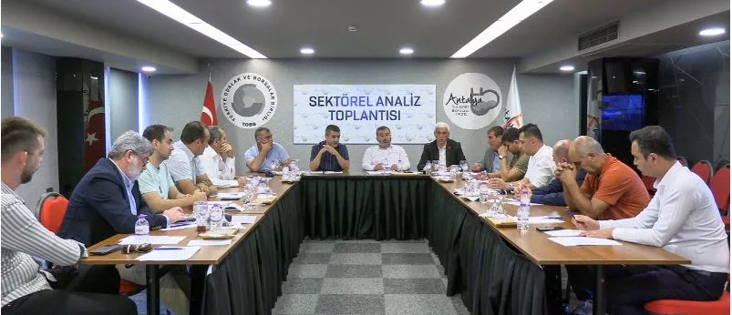ANTALYA’DA HUBUBAT ÜRETİCİSİ FİYAT BEKLİYOR