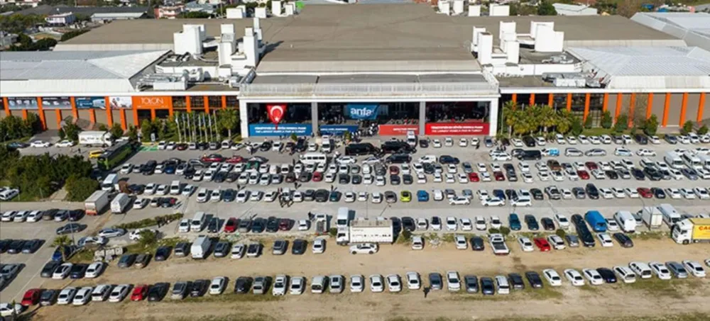 ANTALYA ANFAŞ’TA KİRLİ HESAPLAR.. ‘YÖNETİM FUARCILIK DEĞİL RANT PEŞİNDE’