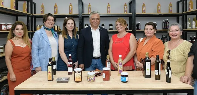 ANTALYA MURATPAŞA BELEDİYESİ’NDEN ‘BALLI-FISTIKLI’ KAZIK