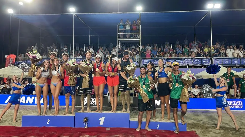DÜNYA PLAJ VOLEYBOLU PRO TUR