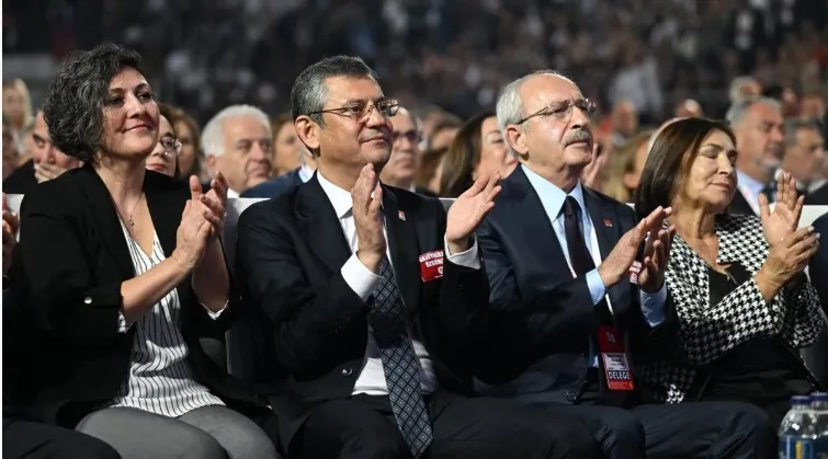 CHP BÖLÜNÜYOR.. YENİ KURULACAK PARTİNİN ADI ‘EKİM PARTİSİ’