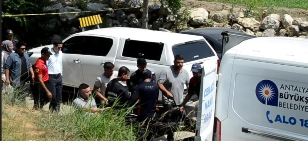 TOPU ALMAK İSTERKEN AKINTIYA KAPILAN LİSE ÖĞRENCİSİNDEN ACI HABER