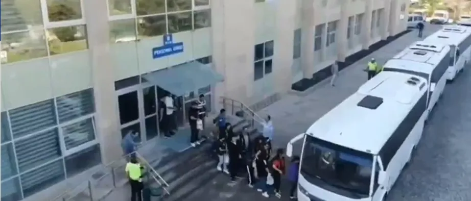 SİBER SUÇLARLA MÜCADELE KAPSAMINDA 179 ŞÜPHELİ YAKALANDI