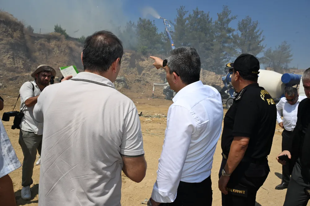 VALİ ŞAHİN..  ‘ANTALYA’DAKİ YANGINLAR ŞEHİR MERKEZLERİNDE CİDDİ RİSK OLUŞTURDU’