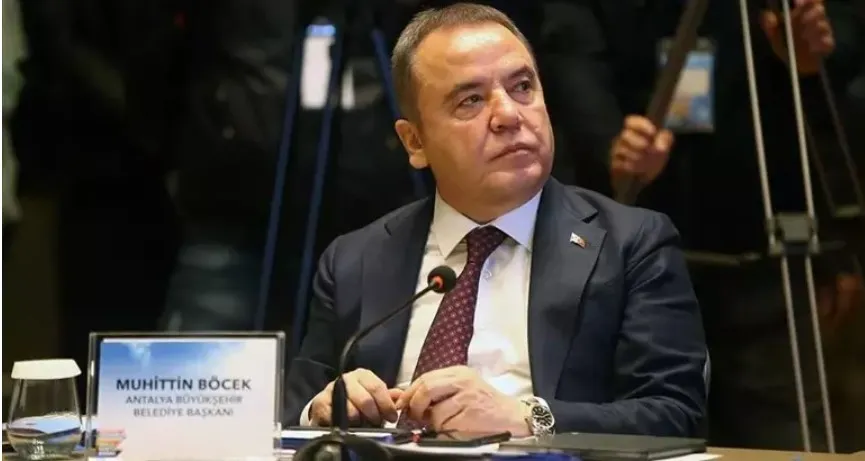 ANTALYA’DA BAŞSAVCILIKTAN BÖCEK AÇIKLAMASI.. ‘İKİ RÜŞVET DOSYASI VAR’