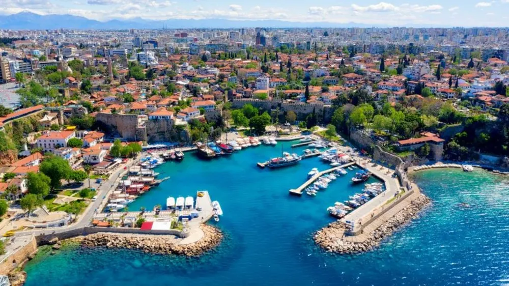 ANTALYA TÜRKİYE’NİN EN MUTSUZ İKİNCİ ŞEHRİ.. ZİRVEDE TRABZON VAR