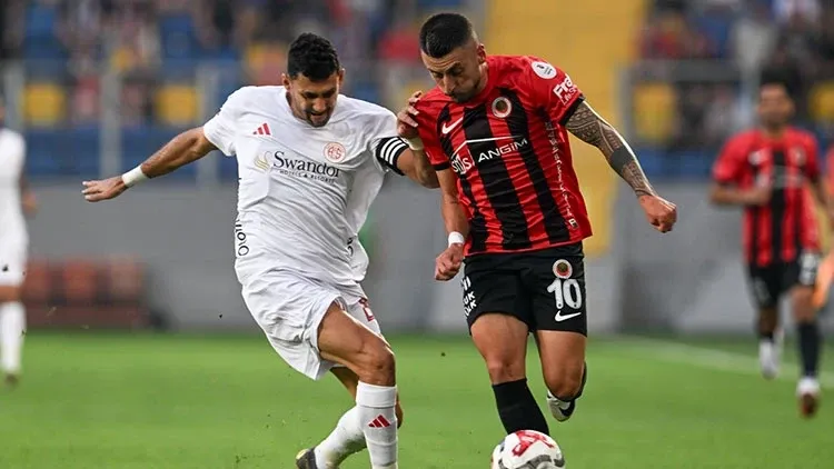 GENÇLERBİRLİĞİNİ 1-0 YENDİ.. VE ANTALYASPOR 10 SEZON SONRA İKİDE İKİ YAPTI