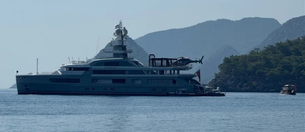 RUS MİLYARDERİN 250 MİLYON DOLARLIK MEGA YATI ANTALYA