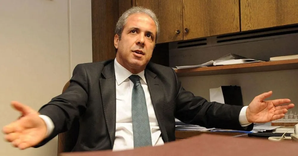 ŞAMİL TAYYAR.. ‘ZENGİNLERİN YAŞADIĞI İLLERİN YEREL YÖNETECİLERİ CHP’Lİ’