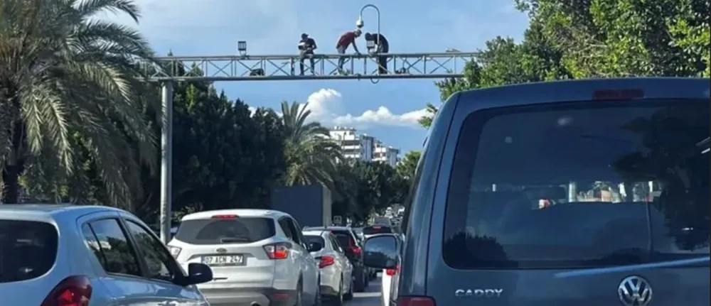 ANTALYA’DA EDS SİSTEMİ CUMA GÜNÜ BAŞLADI.. AMA KAFALAR HALA KARIŞIK